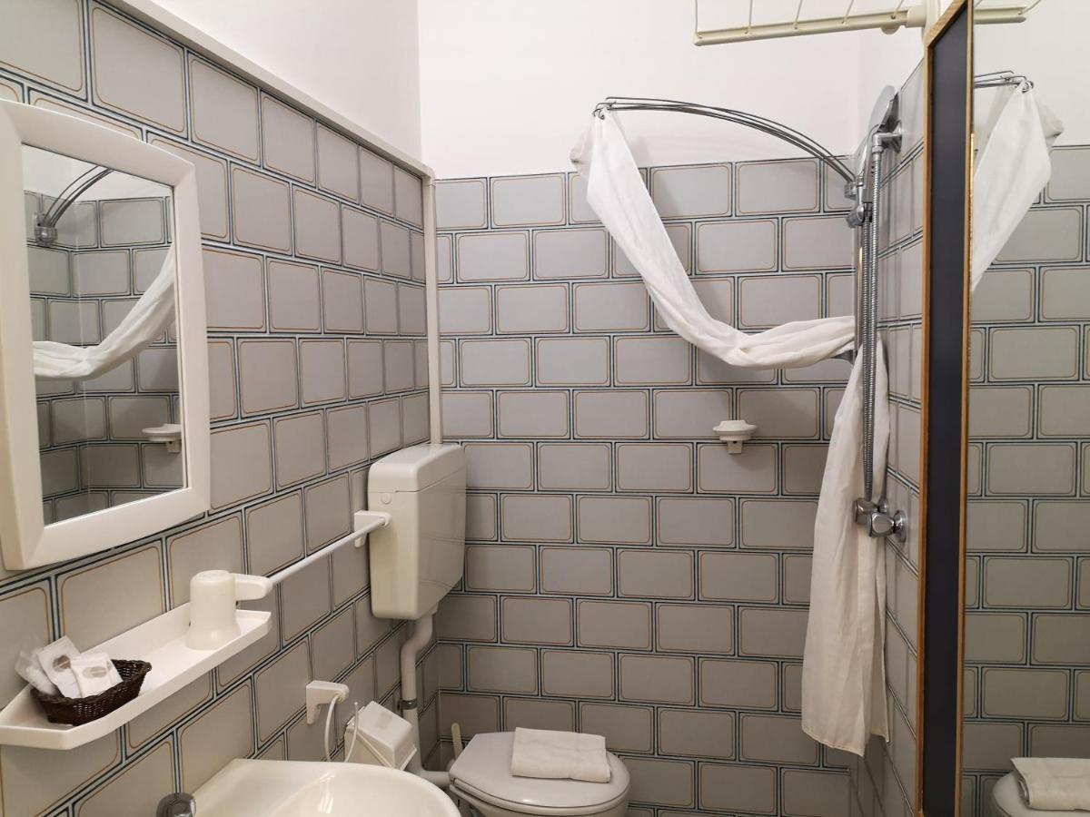 Hotel Nives 리치오네 객실 사진