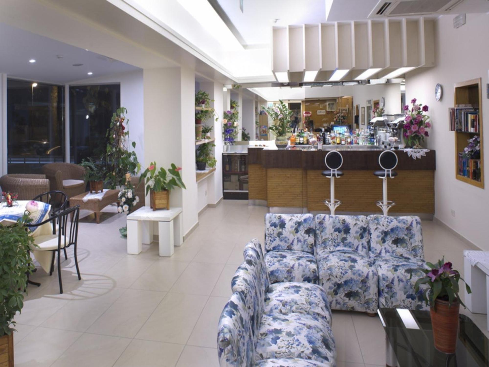 Hotel Nives 리치오네 외부 사진