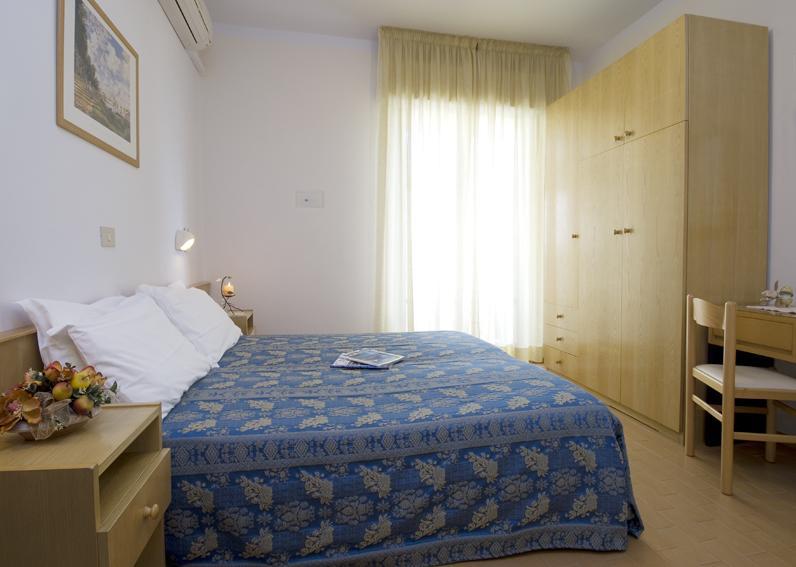 Hotel Nives 리치오네 객실 사진